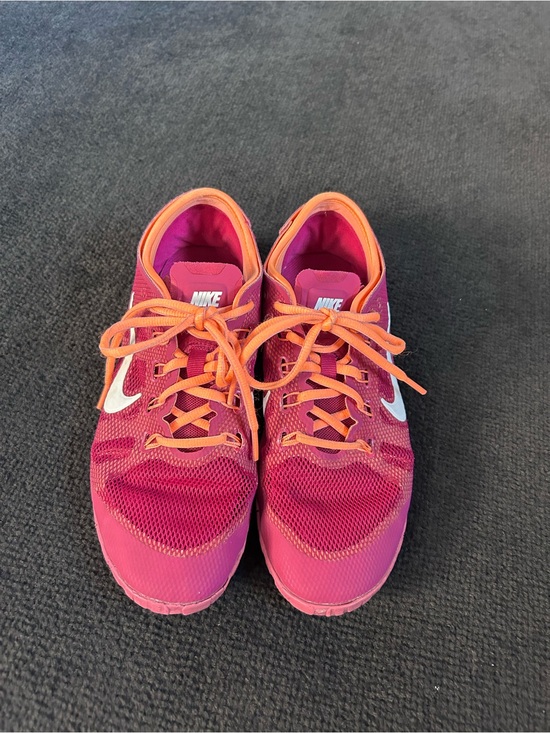 Nike Shoes - Nike Women’s Pink and Orange Lightweight Training Shoes